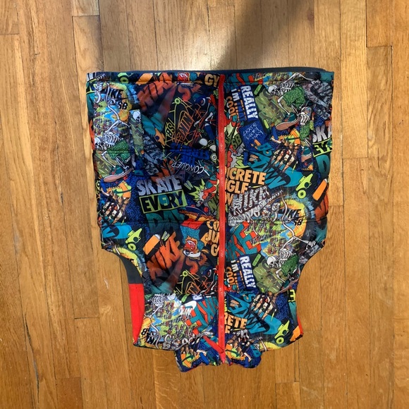 Nike jacket - Picture 2 of 5